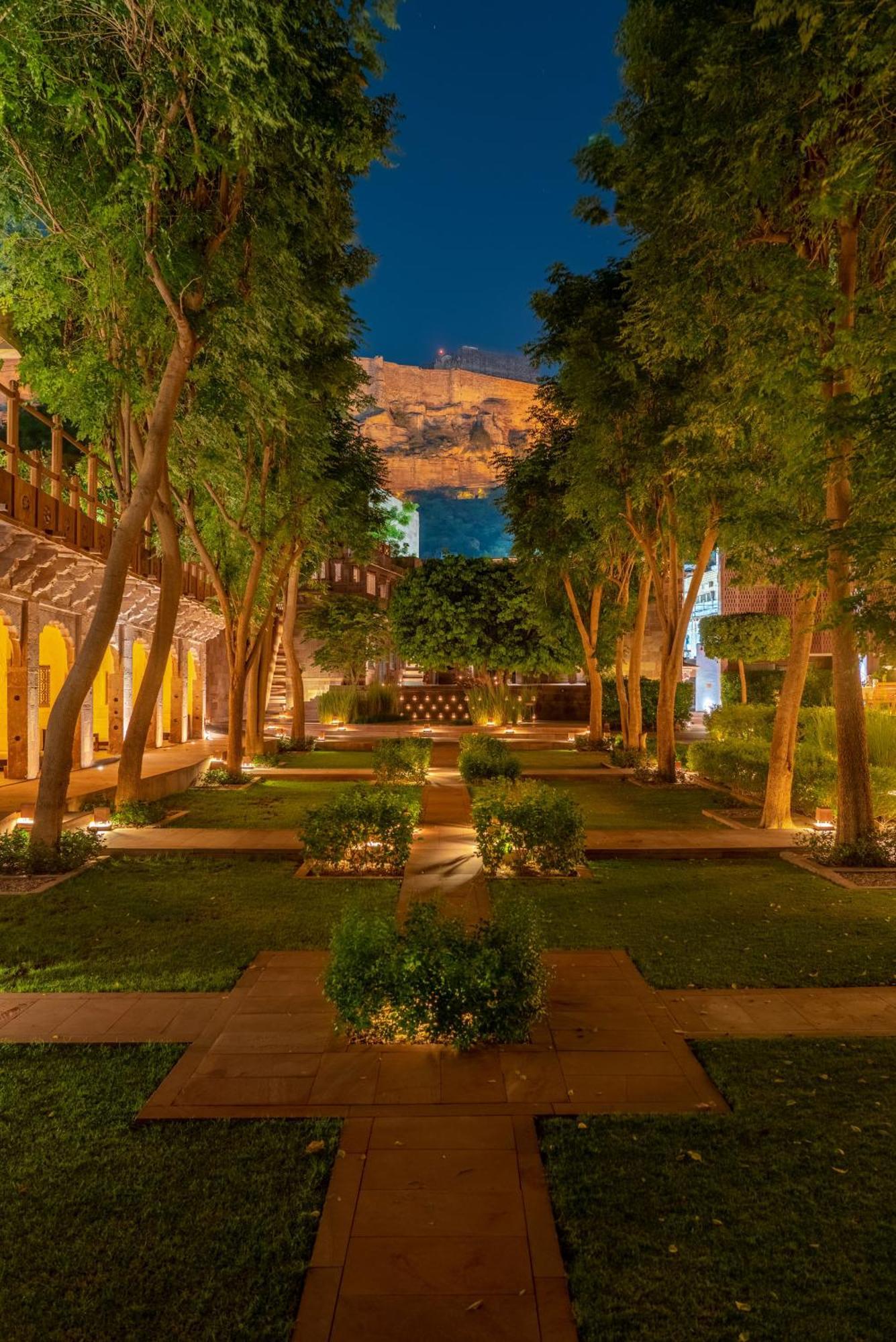 Отель Raas Jodhpur Джодхпур Экстерьер фото